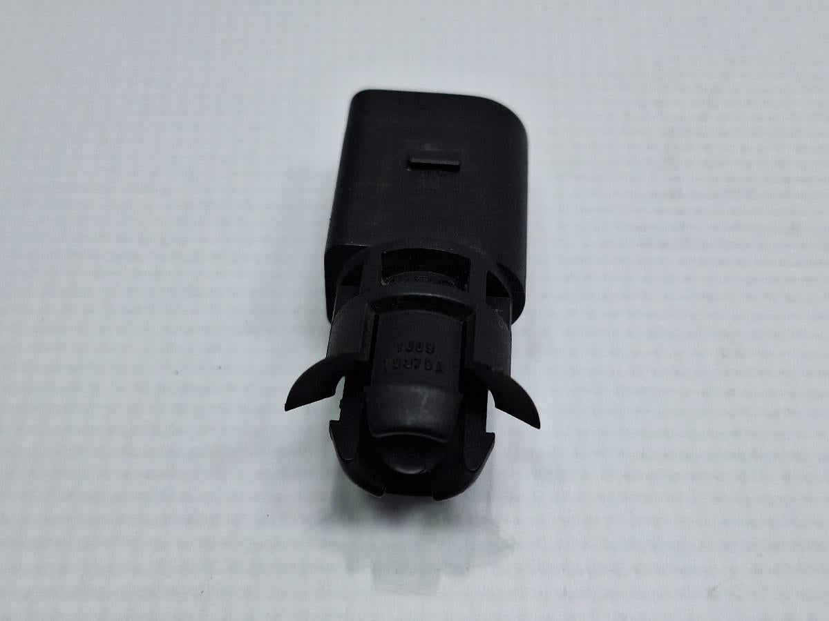 Senzor temperatura exterioara VOLKSWAGEN NEW BEETLE 9C1, 1C1 1998 - 2010 1.6 1.6 AYD, BFS 1J0919379A