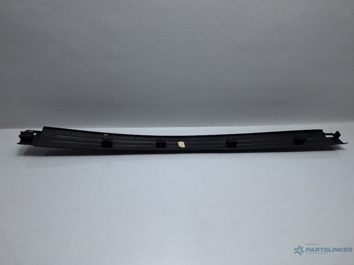 Ornament prag dreapta VOLKSWAGEN NEW BEETLE 9C1, 1C1 1998 - 2010 1.6 1.6 AYD, BFS 1C0853372A