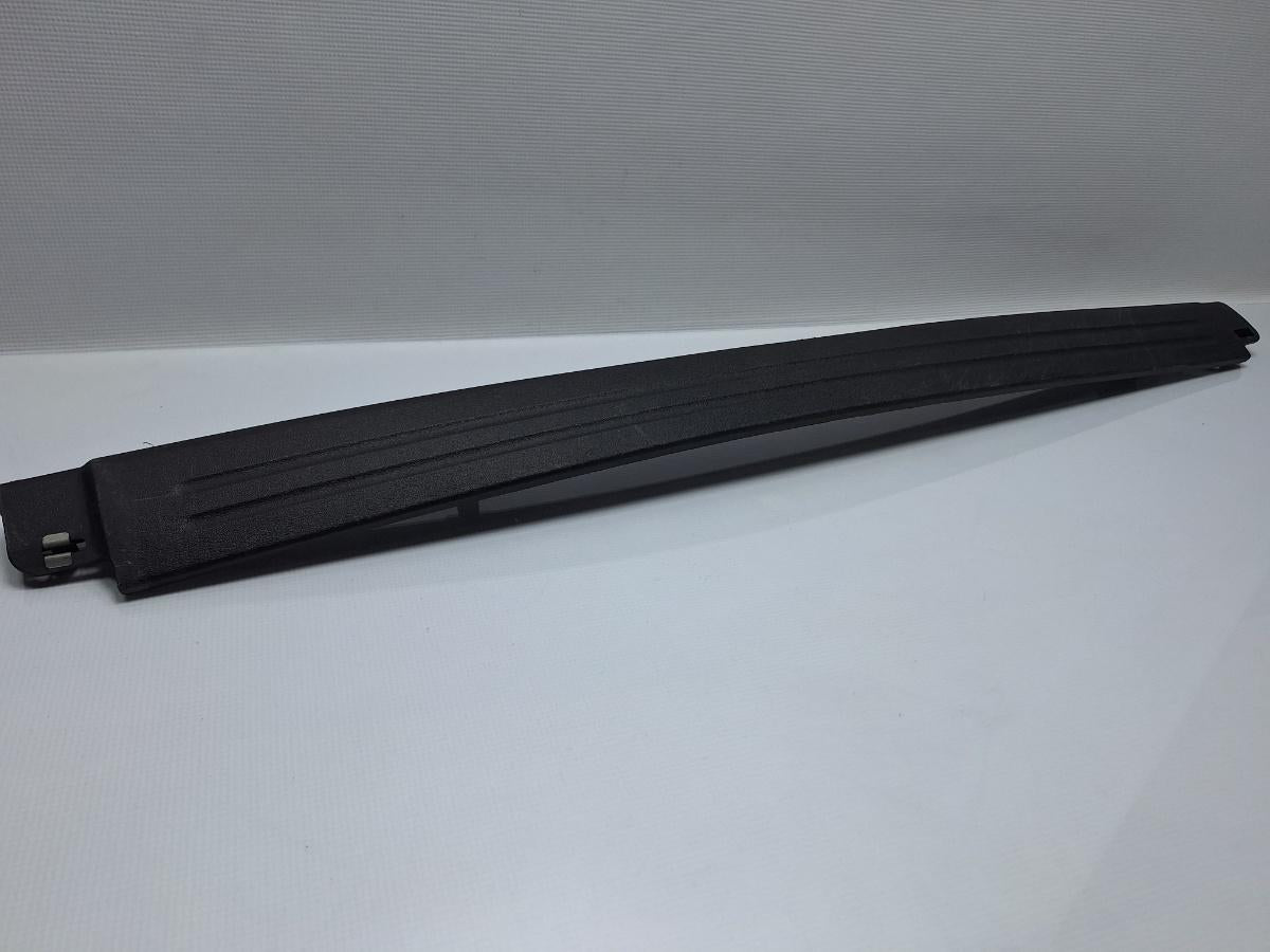 Ornamente prag dreapta VOLKSWAGEN NEW BEETLE 9C1, 1C1 1998 - 20101.6 1.6 1.6 AYD, BFS 1C0853372A