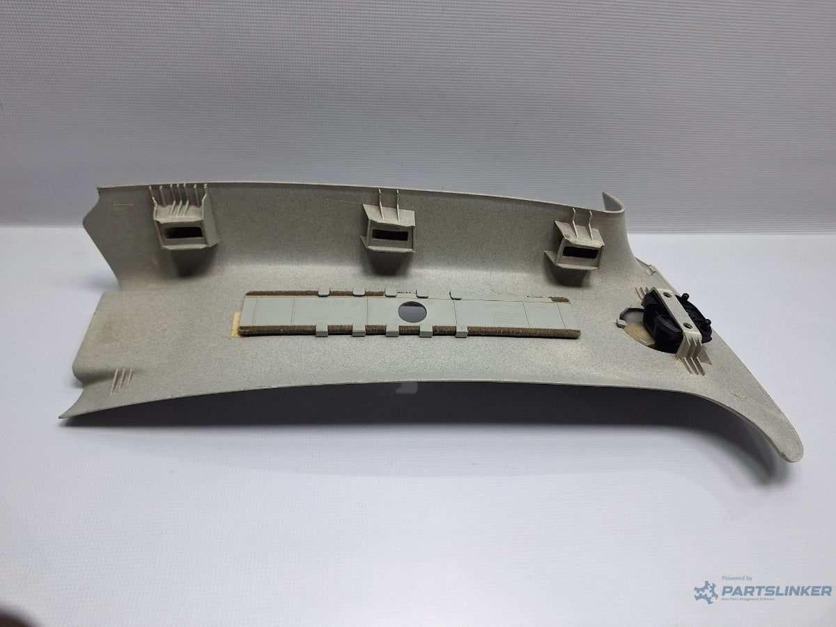 Ornament stalp centura dreapta VOLKSWAGEN NEW BEETLE 9C1, 1C1 1998 - 2010 1.6 1.6 AYD, BFS 1C0867244B