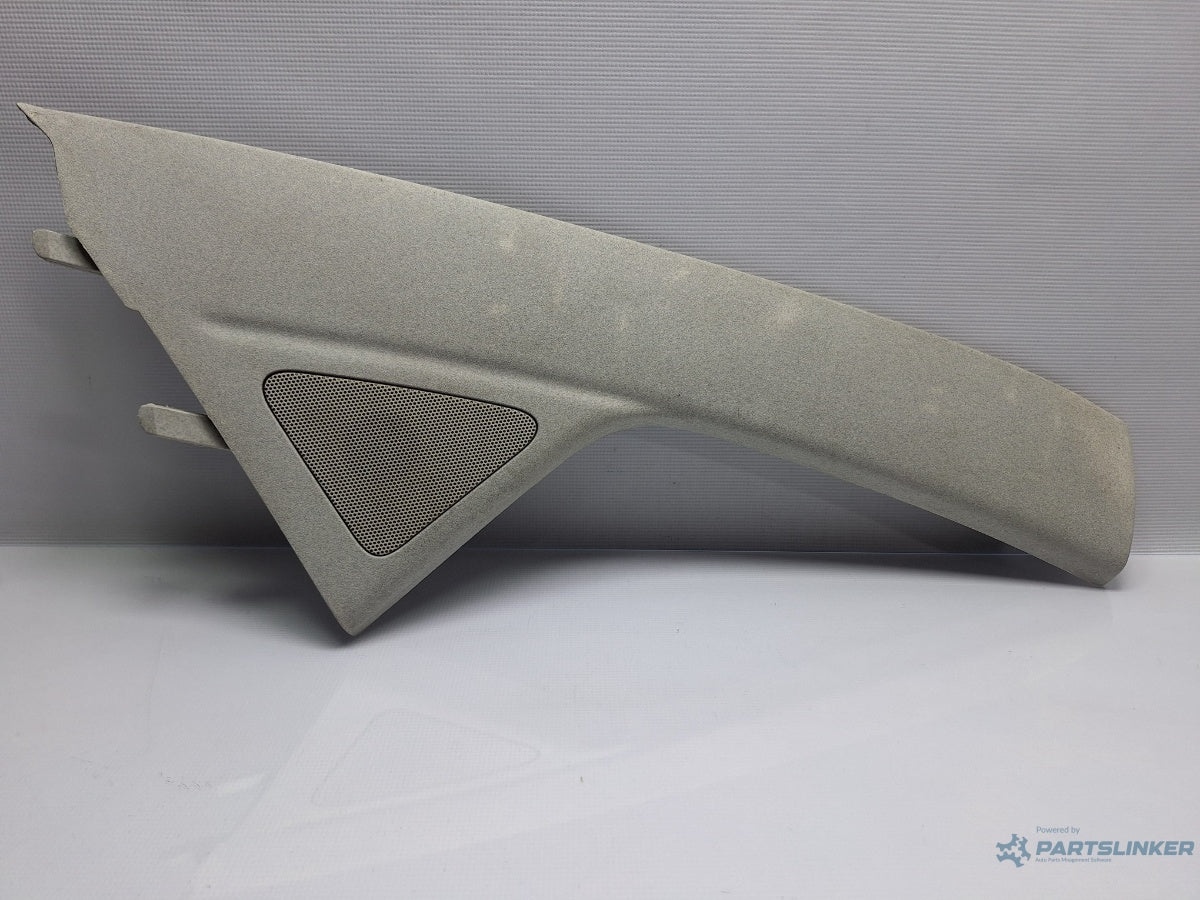 Ornament stalp parbriz dreapta VOLKSWAGEN NEW BEETLE 9C1, 1C1 1998 - 2010 1.6 1.6 AYD, BFS 1C0867234C