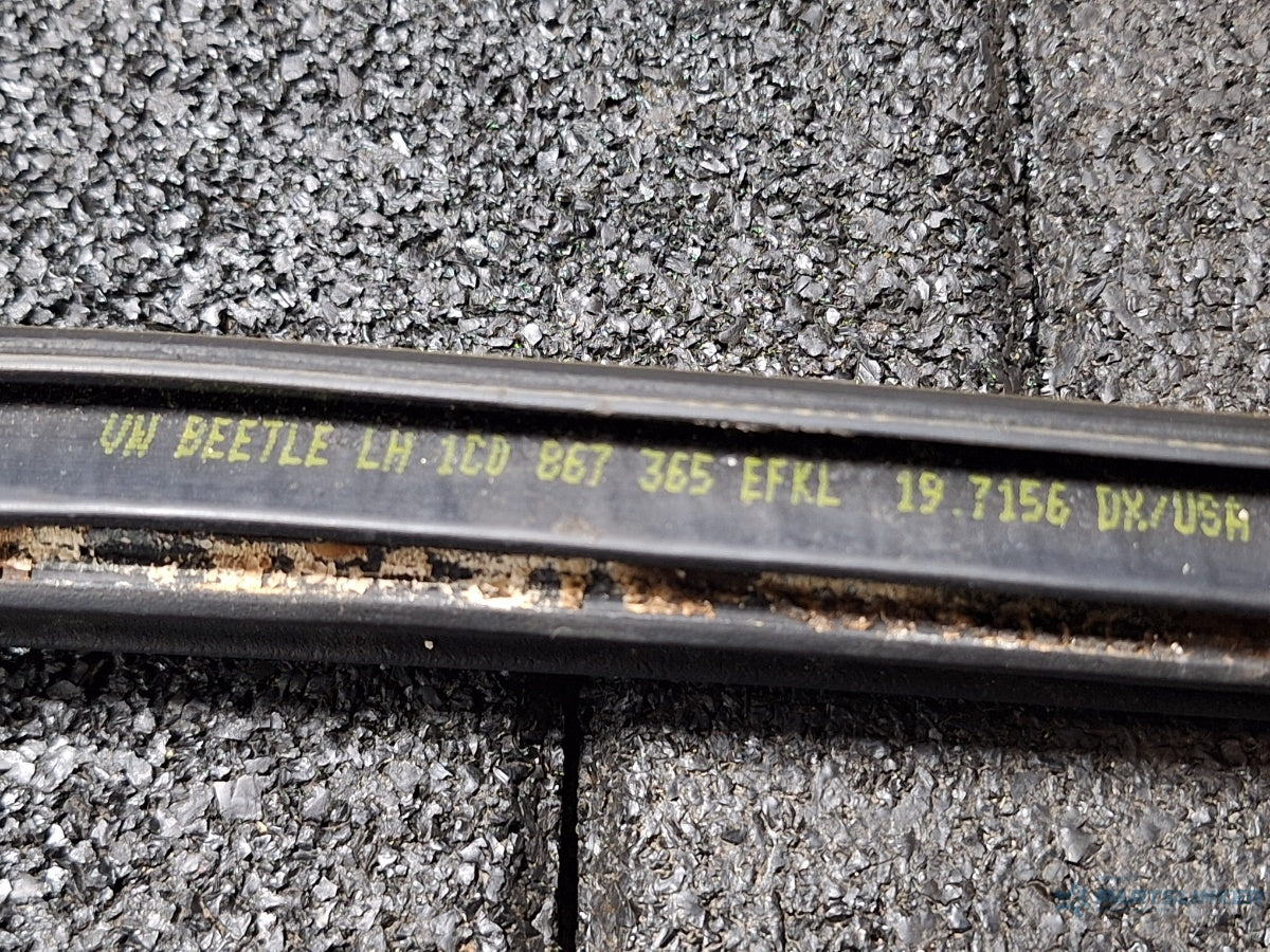 Cheder usa stanga VOLKSWAGEN NEW BEETLE 9C1, 1C1 1998 - 2010 1.6 1.6 AYD, BFS 1C0867365