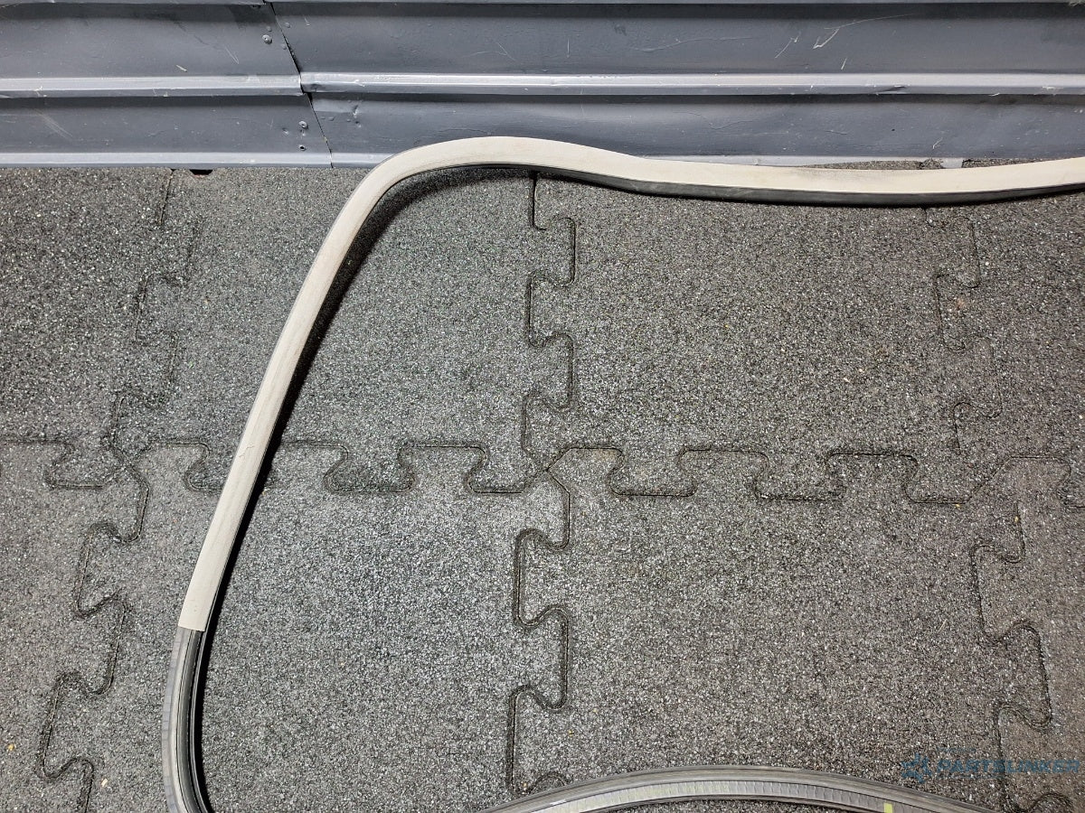 Cheder usa dreapta VOLKSWAGEN NEW BEETLE 9C1, 1C1 1998 - 2010 1.6 1.6 AYD, BFS 1C0867366