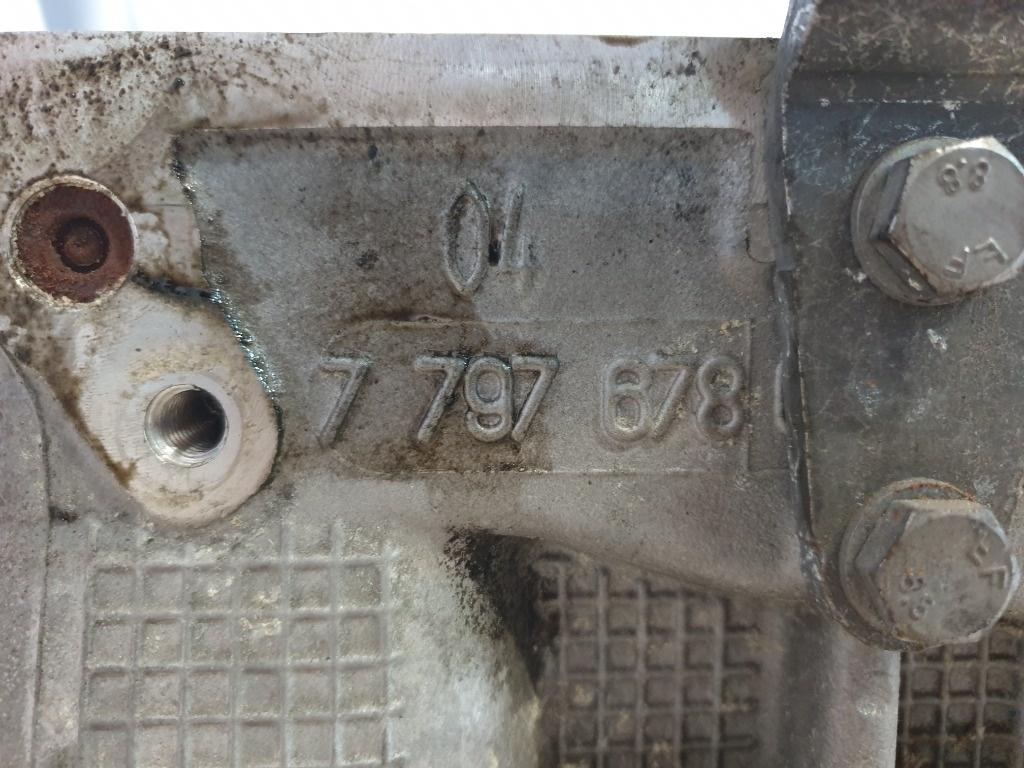 Chiulasa cu supape BMW 5 V Touring E61 2004 - 2010  7797678