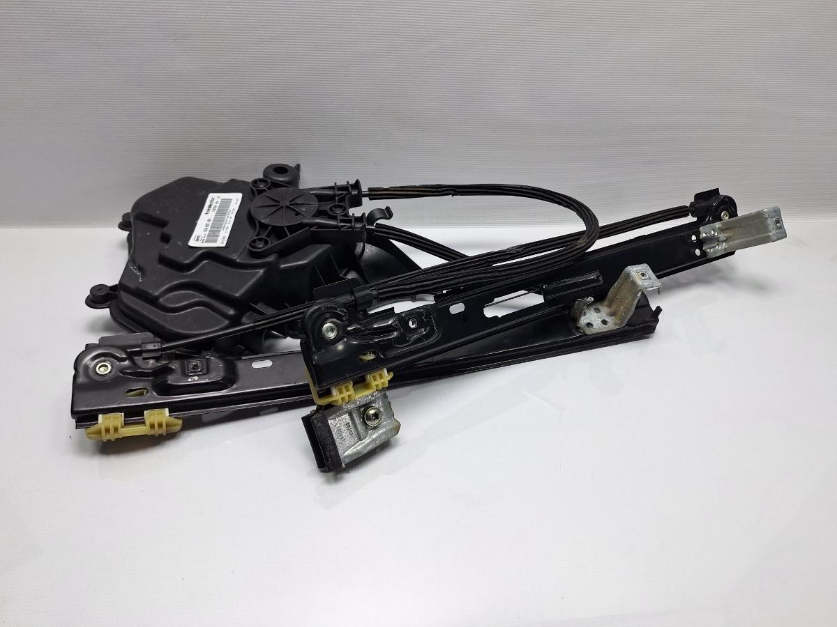 Macara Geam stanga fata SEAT IBIZA V 6J5, 6P1 2008 - >1.4 TDI BMS 6J4837401