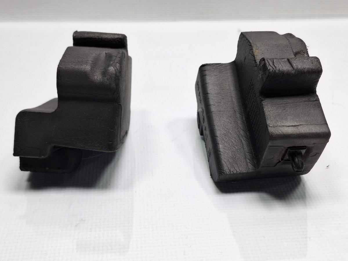 Burete etansare capota motor SEAT IBIZA V 6J5, 6P1 2008 - > TDI BMS Dr- 6J0823730B  St- 6J0823729B