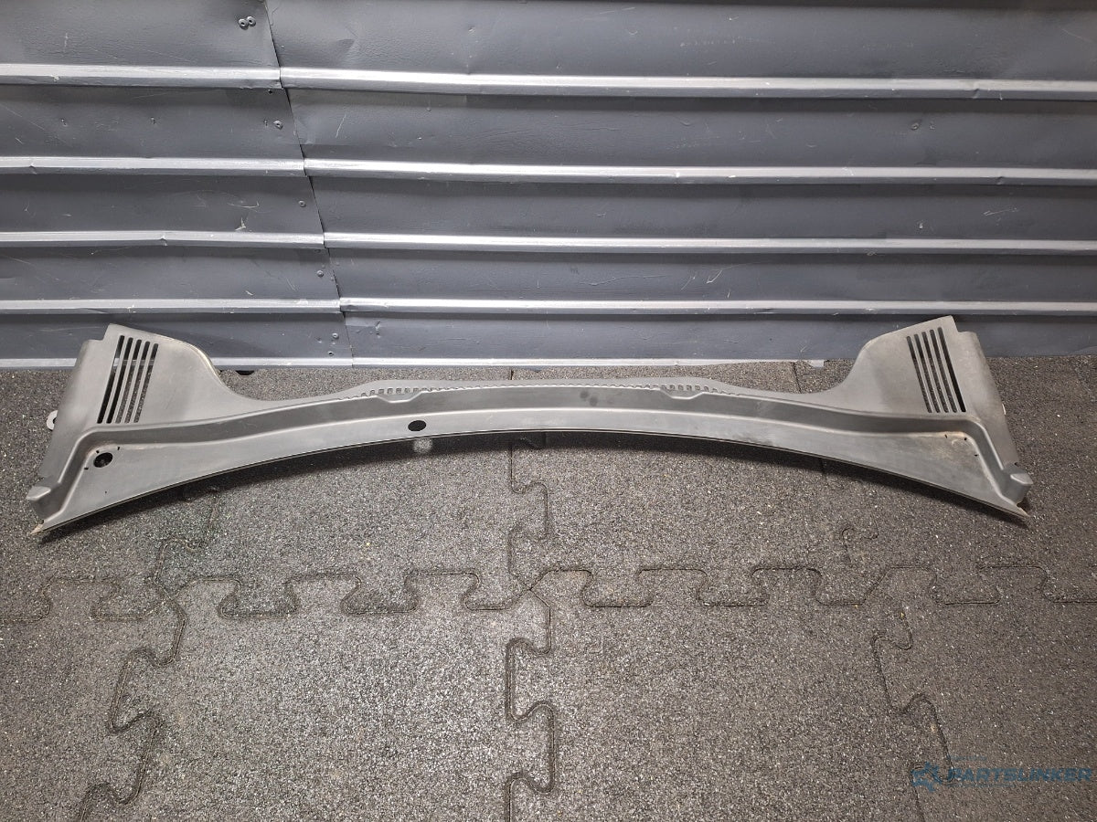 Grila stergatoare fata SEAT IBIZA V 6J5, 6P1 2008 - > TDI BMS 6J1853185