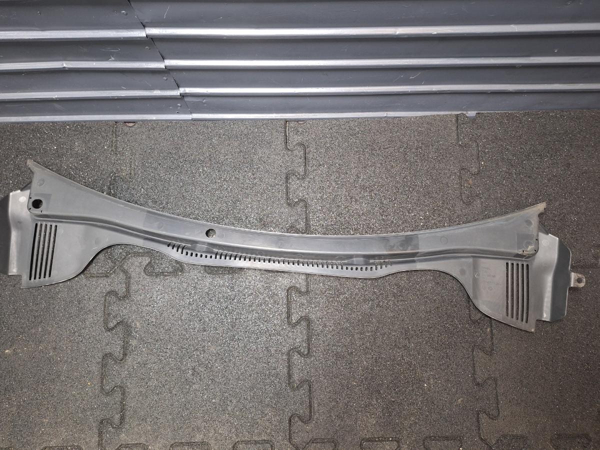 Grila stergatoare fata SEAT IBIZA V 6J5, 6P1 2008 - > TDI BMS 6J1853185