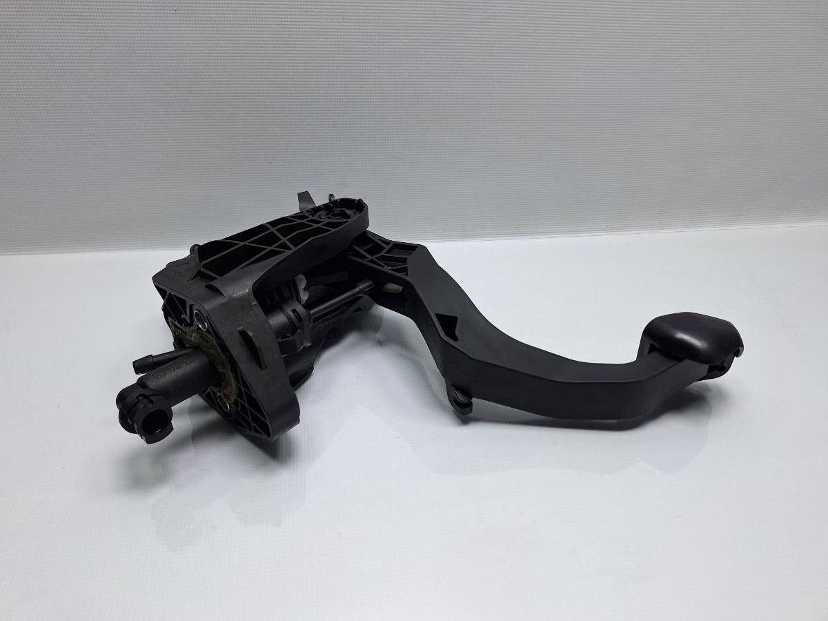 Predala Ambreiaj SEAT IBIZA V 6J5, 6P1 2008 - > TDI BMS 6R1721059AA  6R0712117B