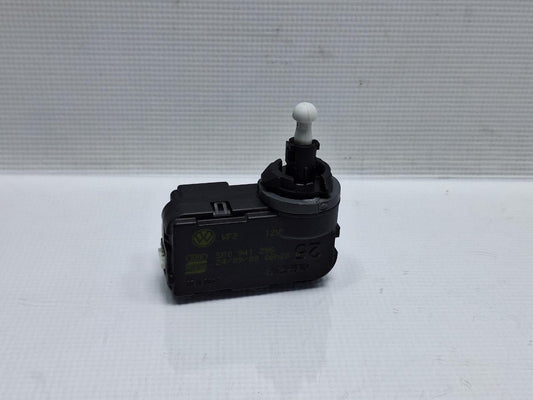 Motoras reglaj nivel faruri SEAT IBIZA V 6J5, 6P1 2008 - >1.4 TDI BMS 5P0941295
