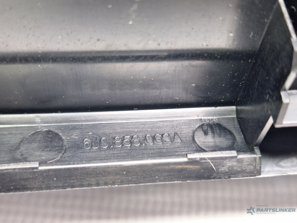 Rama casetofon SEAT IBIZA V 6J5, 6P1 2008 - > TDI BMS 6J0858063A