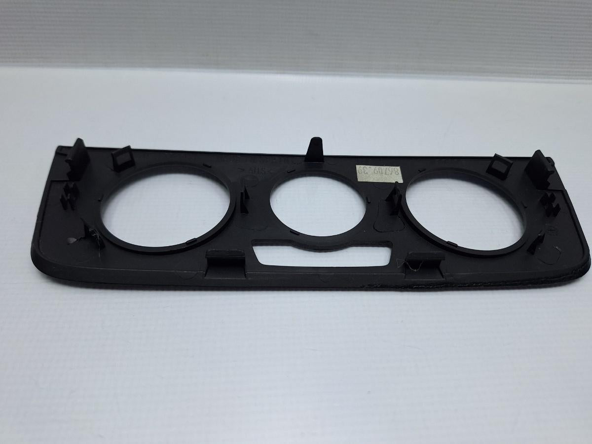 Ornament sistem de climatizare SEAT IBIZA V 6J5, 6P1 2008 - >1.4 TDI BMS 6J0857060