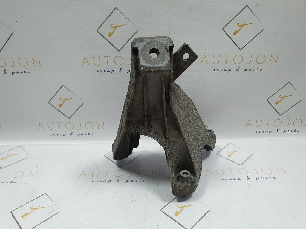 Suport tampon motor AUDI A6 III Avant 4F5, C6 2005 - 2011 4F0199308P