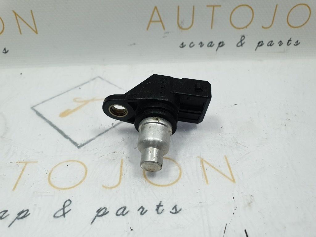 Senzor pozitie ax came RENAULT SCENIC II (JM0/1_) [ 2003 - > ] OEM 8200038472