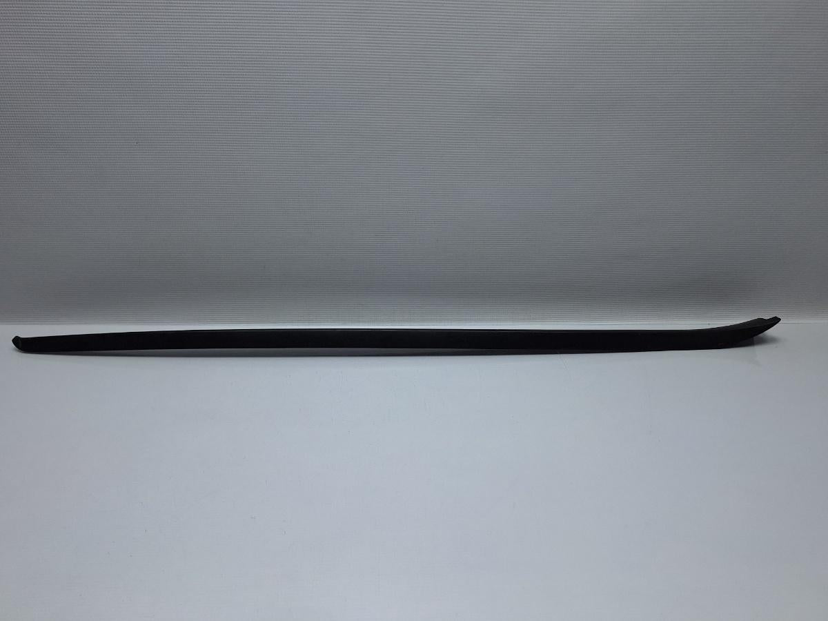 Cheder parbriz dreapta VOLKSWAGEN PASSAT Variant 3G5 2014 - > TDI CRLB, DBGA, DFGA 3G0854328