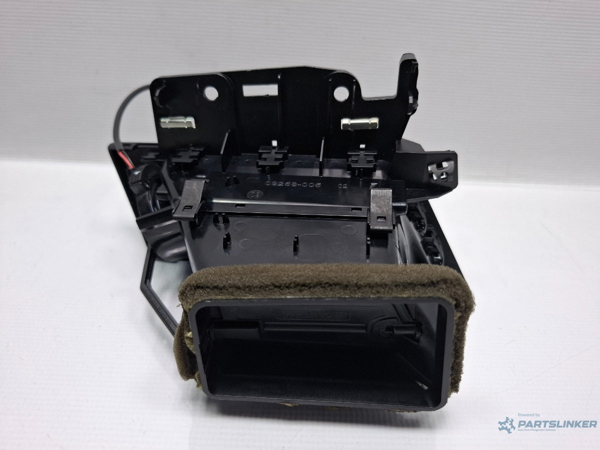 Grila ventilatie stanga VOLKSWAGEN PASSAT Variant 3G5 2014 - > TDI CRLB, DBGA, DFGA 3G1819701