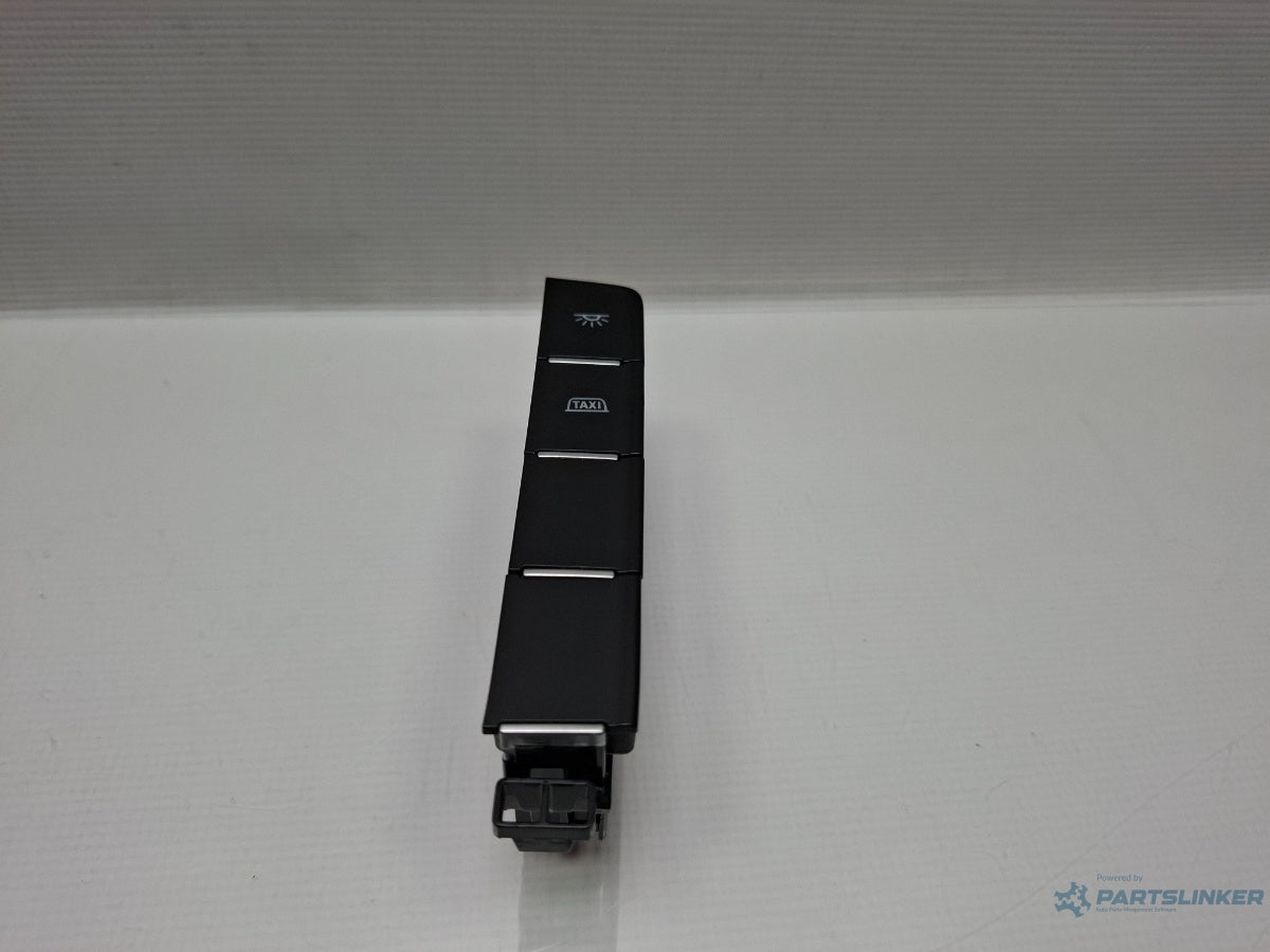 Consola butoane VOLKSWAGEN PASSAT Variant 3G5 2014 - > TDI CRLB, DBGA, DFGA JKV959111A