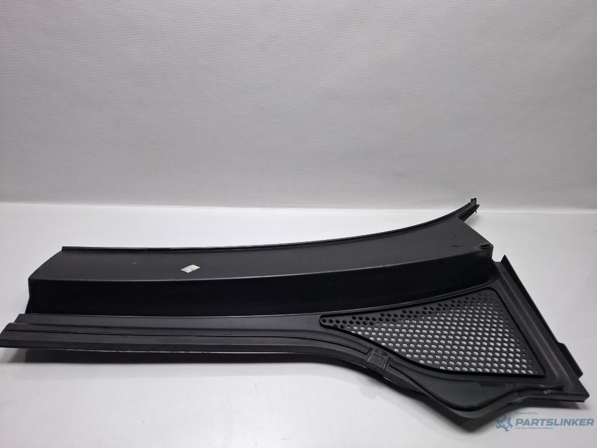 Grila stergatoare dreapta VOLKSWAGEN PASSAT Variant 3G5 2014 - > TDI CRLB, DBGA, DFGA 3G1819404E