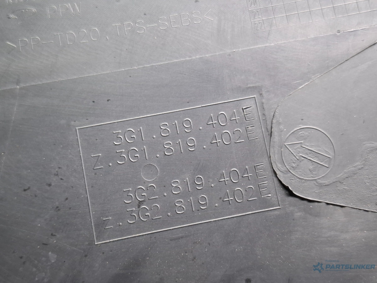 Grila stergatoare dreapta VOLKSWAGEN PASSAT Variant 3G5 2014 - > TDI CRLB, DBGA, DFGA 3G1819404E