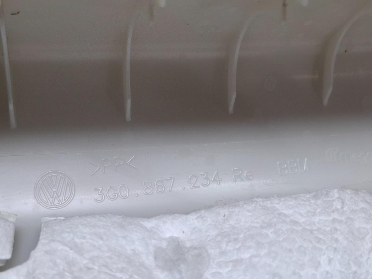 Ornament stalp parbriz dreapta VOLKSWAGEN PASSAT Variant 3G5 2014 - > TDI CRLB, DBGA, DFGA 3G0867234R