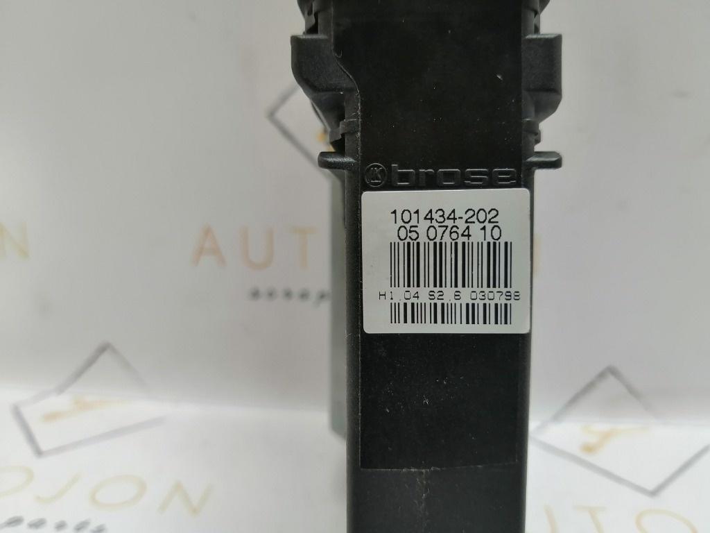 Motoras geam usa dreapta fata VOLKSWAGEN PASSAT (3B3) [ 2000 - 2005 ] OEM 101 434-202 05 0764 10