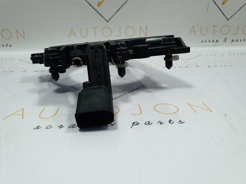 Senzor rotatie vibrochen AUDI A6 III Avant 4F5, C6 2005 - 2011 045103173