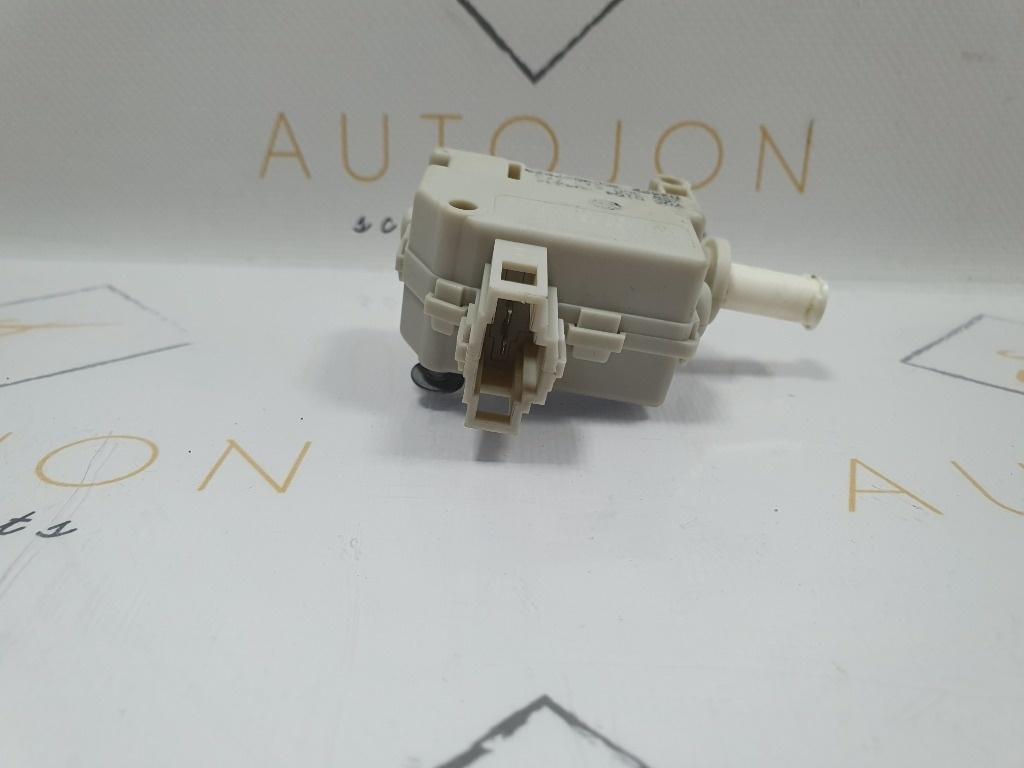 Actuator rezervor VOLKSWAGEN PASSAT Variant 3C5 2005 - 2011 3C0910773