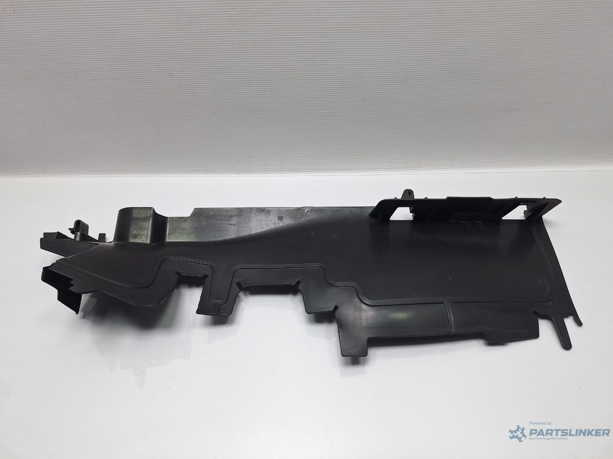 Deflector aer radiatoare stanga VOLKSWAGEN PASSAT Variant 3G5 2014 - > TDI CRLB, DBGA, DFGA 3G0121283C