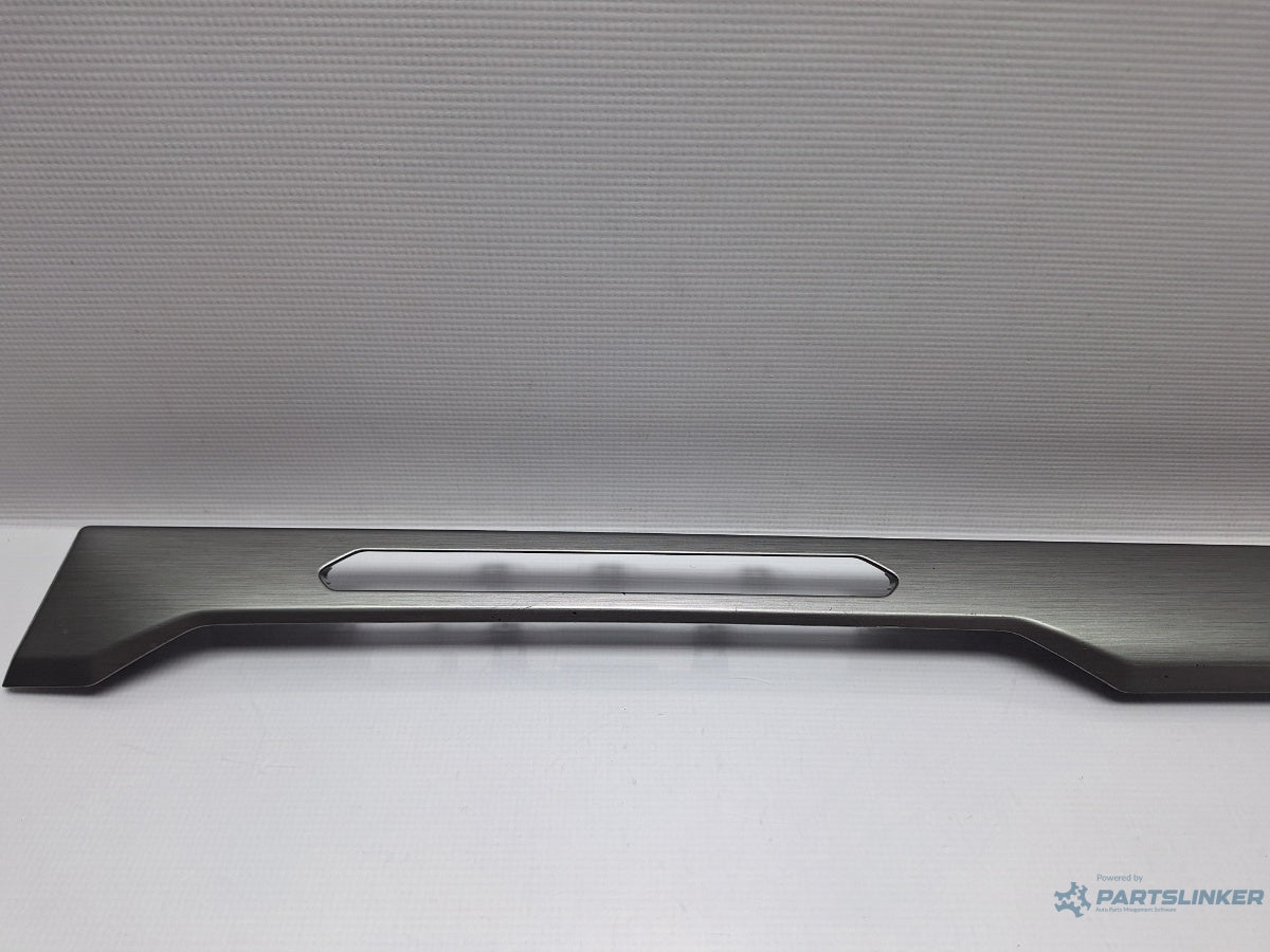 Ornament treem plansa bord VOLKSWAGEN PASSAT Variant 3G5 2014 - > TDI CRLB, DBGA, DFGA 3G1853262AB