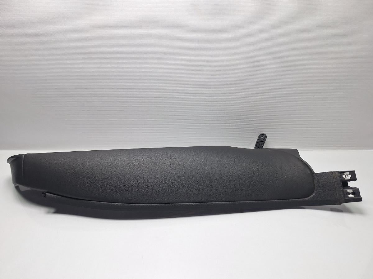 Coltar bancheta dreapta spate VOLKSWAGEN PASSAT Variant 3G5 2014 - > TDI CRLB, DBGA, DFGA 3G9885702A