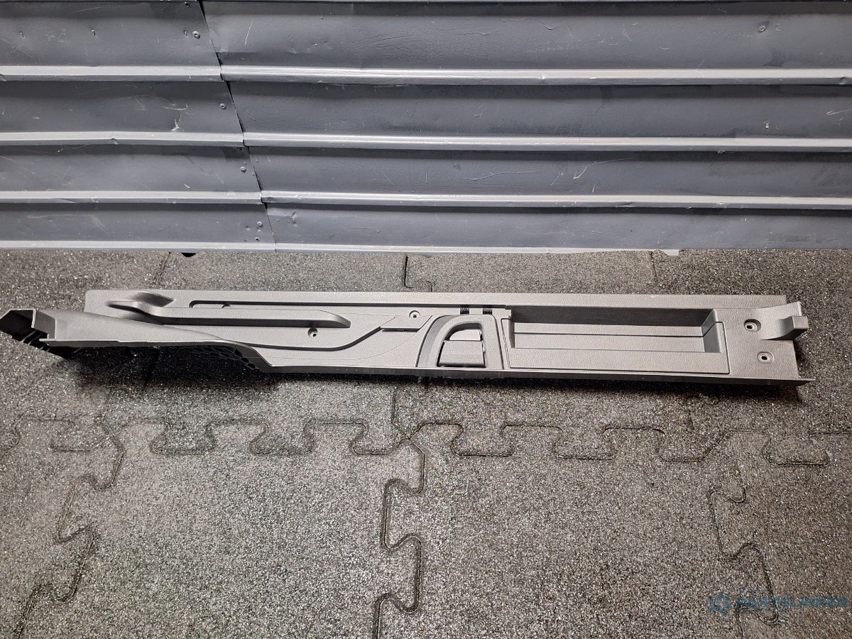 Sina mocheta portbagaj dreapta VOLKSWAGEN PASSAT Variant 3G5 2014 - > TDI CRLB, DBGA, DFGA 3G9858832