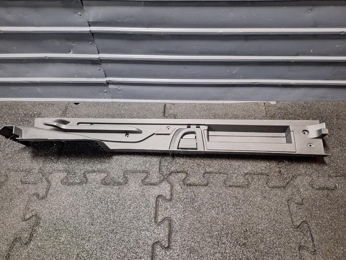 Sina mocheta portbagaj dreapta VOLKSWAGEN PASSAT Variant 3G5 2014 - > TDI CRLB, DBGA, DFGA 3G9858832