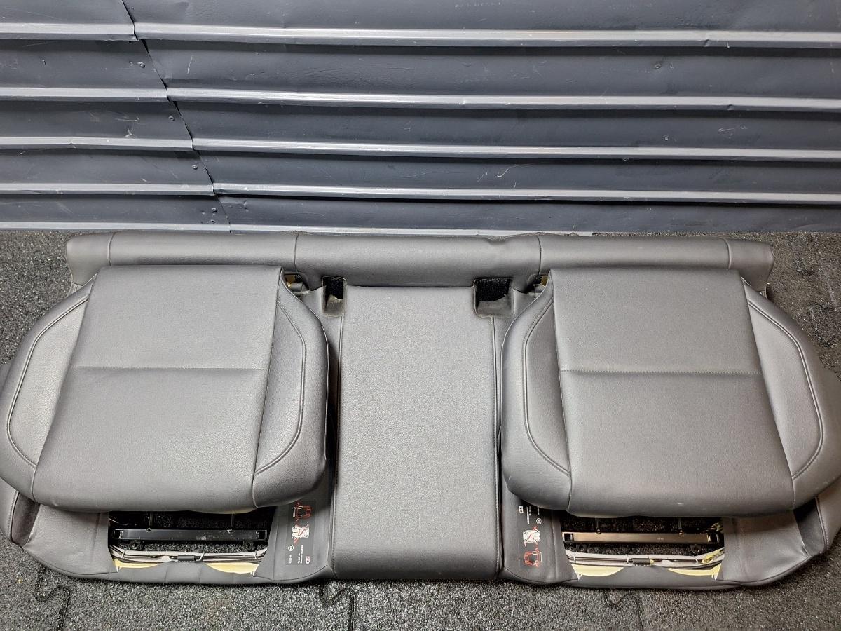 Bancheta piele cu scaunele copii VOLKSWAGEN PASSAT Variant 3G5 2014 - > TDI CRLB, DBGA, DFGA 3G0885405AQ