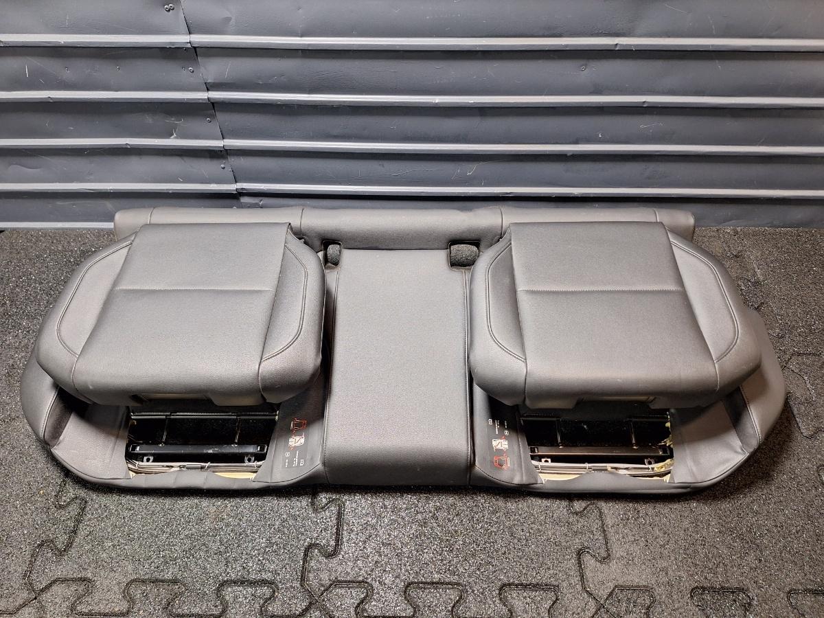Bancheta piele cu scaunele copii VOLKSWAGEN PASSAT Variant 3G5 2014 - > TDI CRLB, DBGA, DFGA 3G0885405AQ
