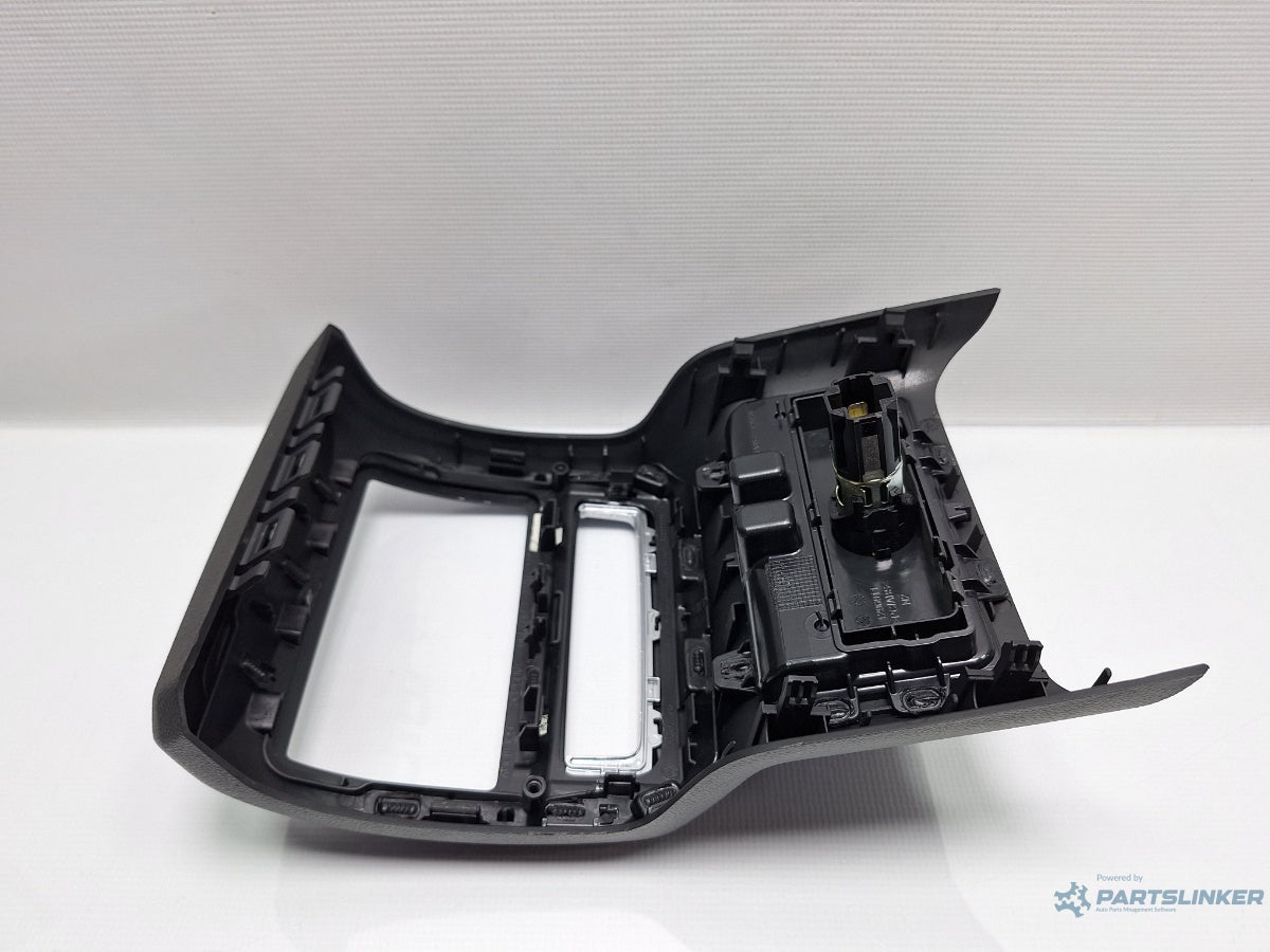 Ornament cosola centrala spate VOLKSWAGEN PASSAT Variant 3G5 2014 - > TDI CRLB, DBGA, DFGA 3G0864376G