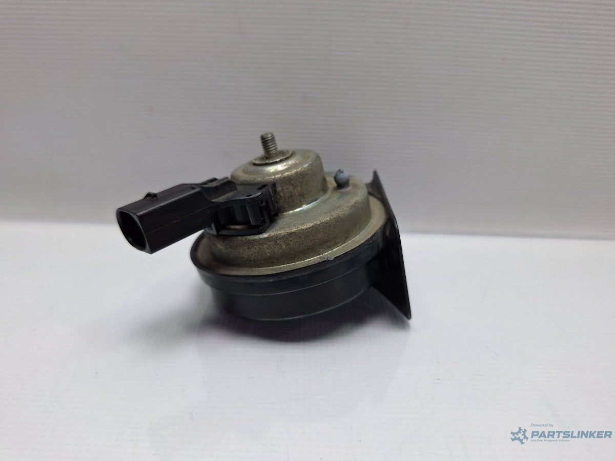 Claxon tonalitate inalta VOLKSWAGEN PASSAT Variant 3G5 2014 - > TDI CRLB, DBGA, DFGA 5Q0951223