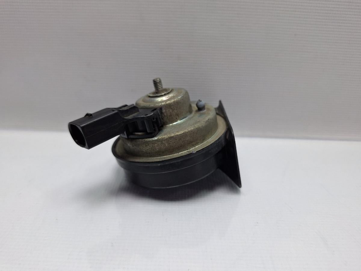 Claxon tonalitate inalta VOLKSWAGEN PASSAT Variant 3G5 2014 - > TDI CRLB, DBGA, DFGA 5Q0951223