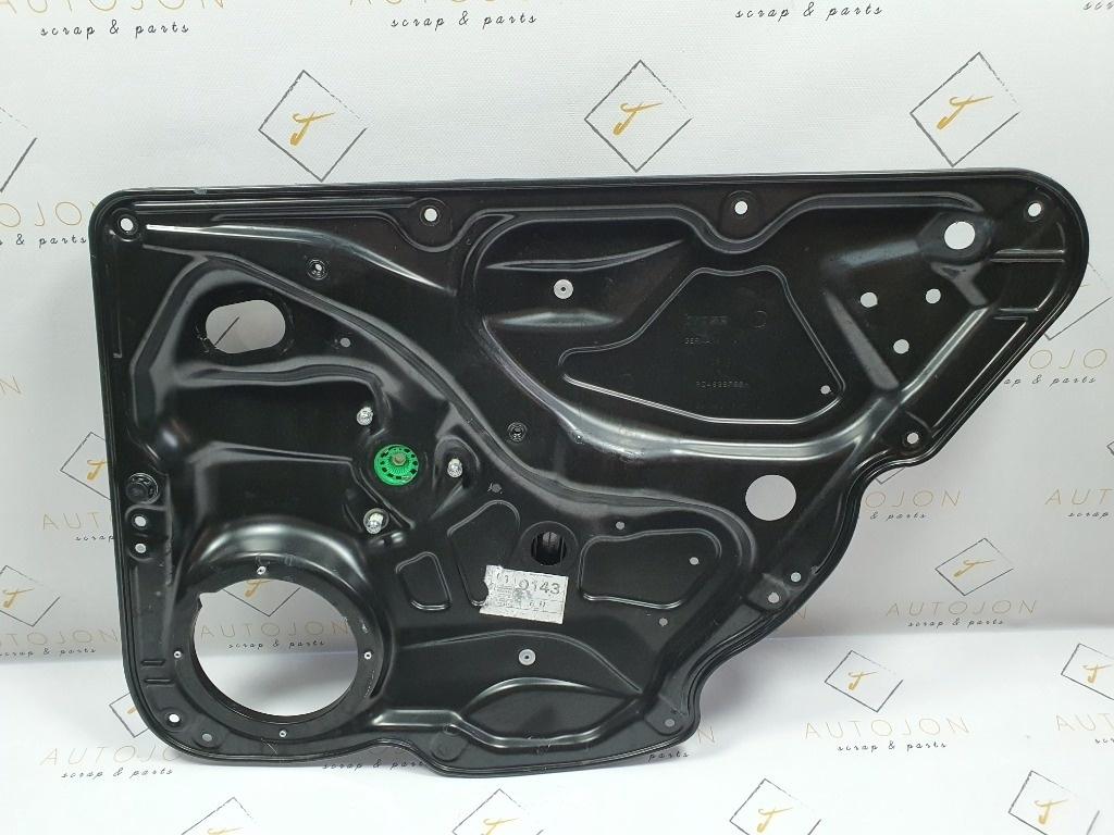 Macara geam dreapta spate VOLKSWAGEN PASSAT Variant 3C5 2005 - 2011 3C4839756H