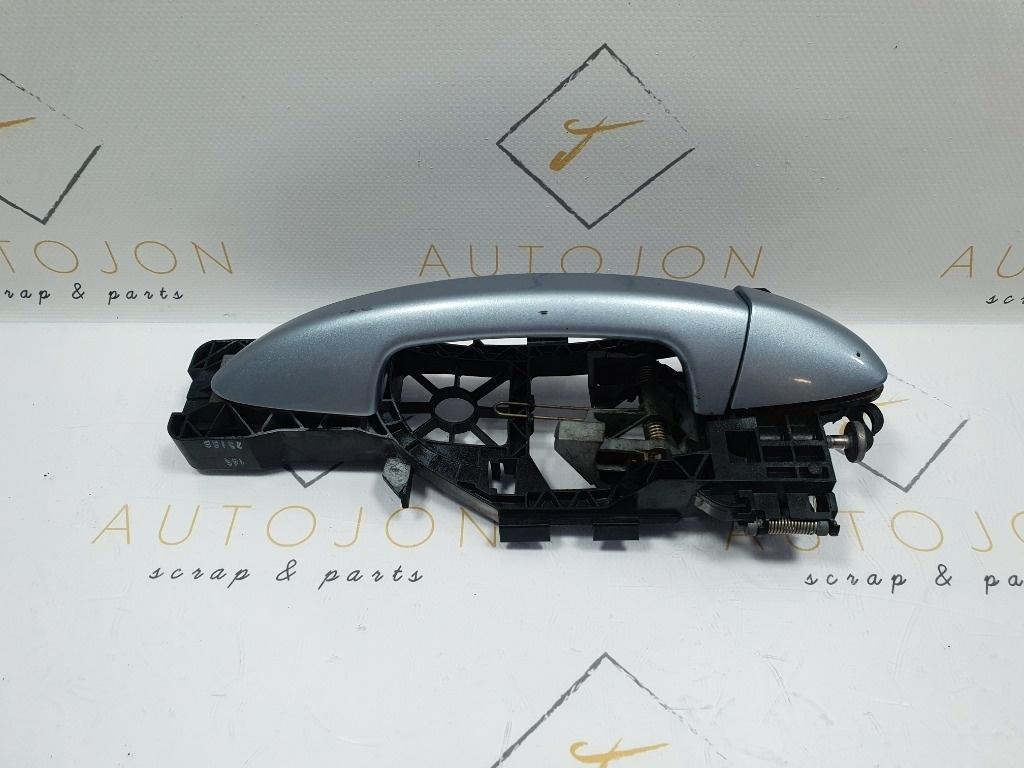 Maner exterior portiera spate VOLKSWAGEN PASSAT Variant 3C5 2005 - 2011 3C0837886G