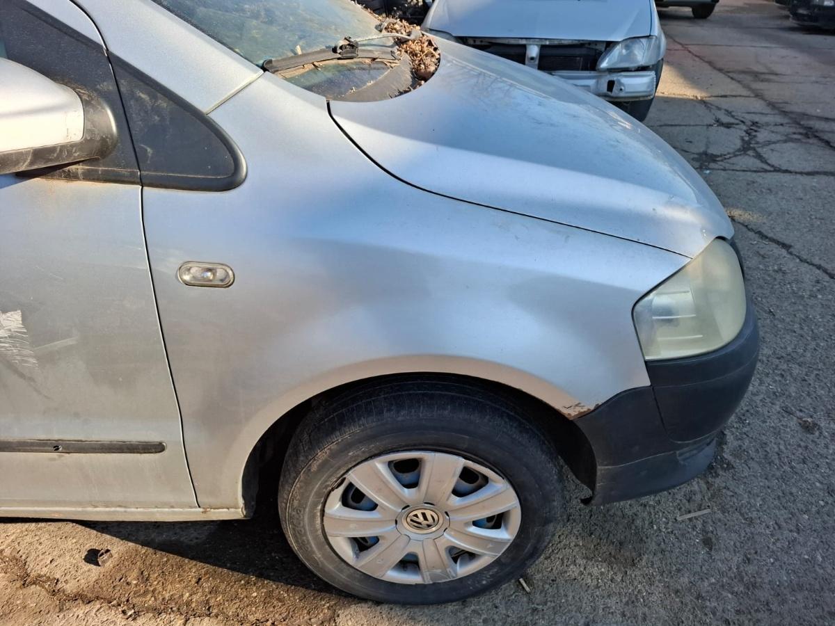 Dezmembrez VOLKSWAGEN FOX 5Z1, 5Z3 2006 1.2 BMD 40KW|55HP