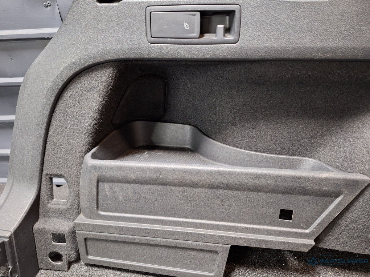 Panou lateral portbagaj stanga VOLKSWAGEN PASSAT Variant 3G5 2014 - > TDI CRLB, DBGA, DFGA 3G9867427N
