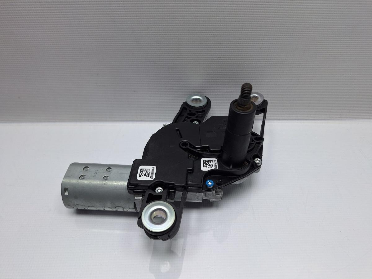 Motoras stergator luneta VOLKSWAGEN PASSAT Variant 3G5 2014 - > TDI CRLB, DBGA, DFGA 5G0955711C