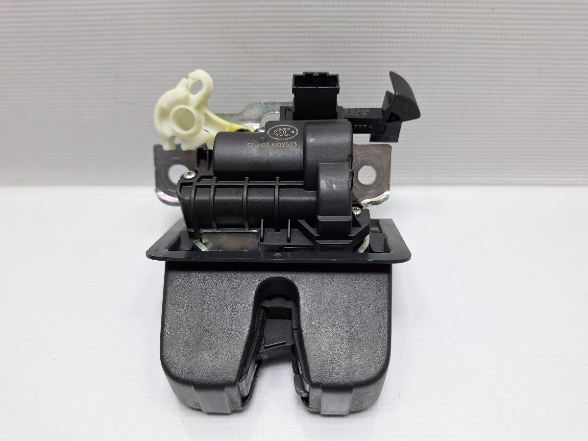 Broasca haion VOLKSWAGEN PASSAT Variant 3G5 2014 - > TDI CRLB, DBGA, DFGA 5TA827505D , 3G9827520B