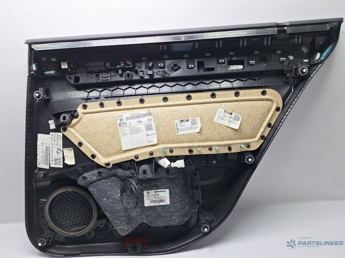 Panou piele usa stanga spate VOLKSWAGEN PASSAT Variant 3G5 2014 - >  3G9867211AG