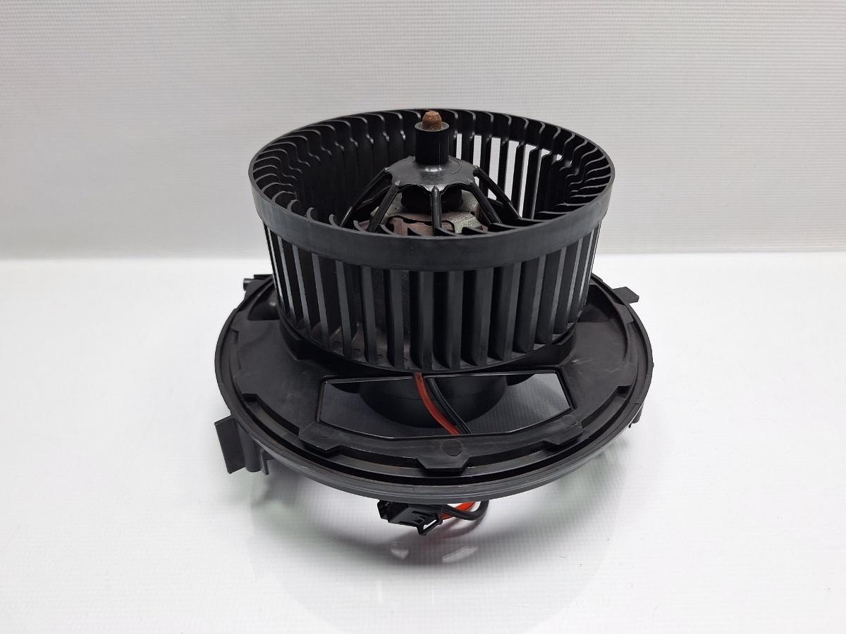 Ventilator aeroterma VOLKSWAGEN PASSAT Variant 3G5 2014 - > TDI CRLB, DBGA, DFGA 3Q1819021D