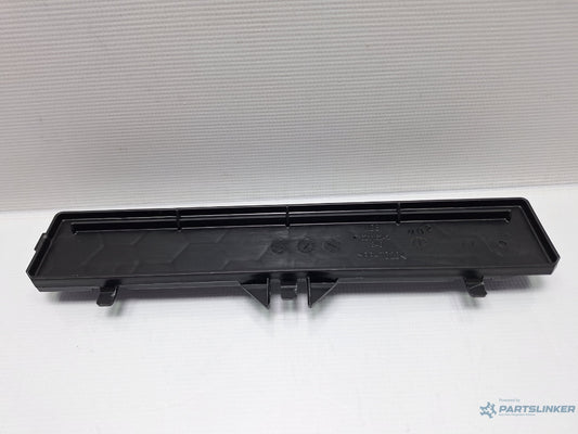 Capac filtru polen VOLKSWAGEN PASSAT Variant 3G5 2014 - > TDI CRLB, DBGA, DFGA 5Q0819422A