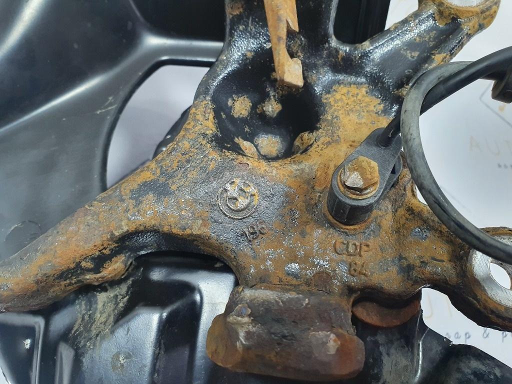Fuzeta dreapta fata BMW 3 IV Touring E46 1999 - 2005 31211096430
