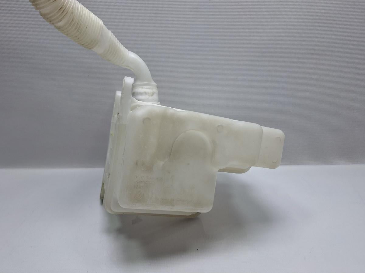 Vas/rezervor lichid de spalare parbriz VOLKSWAGEN PASSAT Variant 3G5 2014 - > TDI CRLB, DBGA, DFGA 3Q0955448D , 5G0955453J