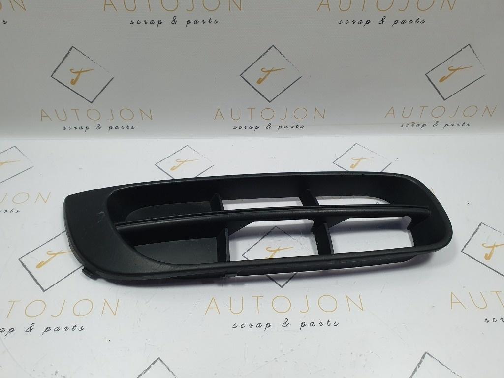 Grila/ornament lampa ceata fata SKODA ROOMSTER Praktik 5J 2007 - 2015 5J0807368