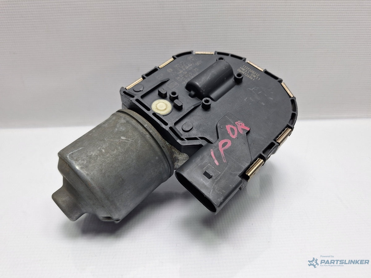 Motoras stergator dreapta SEAT LEON II 1P1 2005 - 2013 TDI BKC, BLS, BXE BOSCH 0390241921 1P0955120